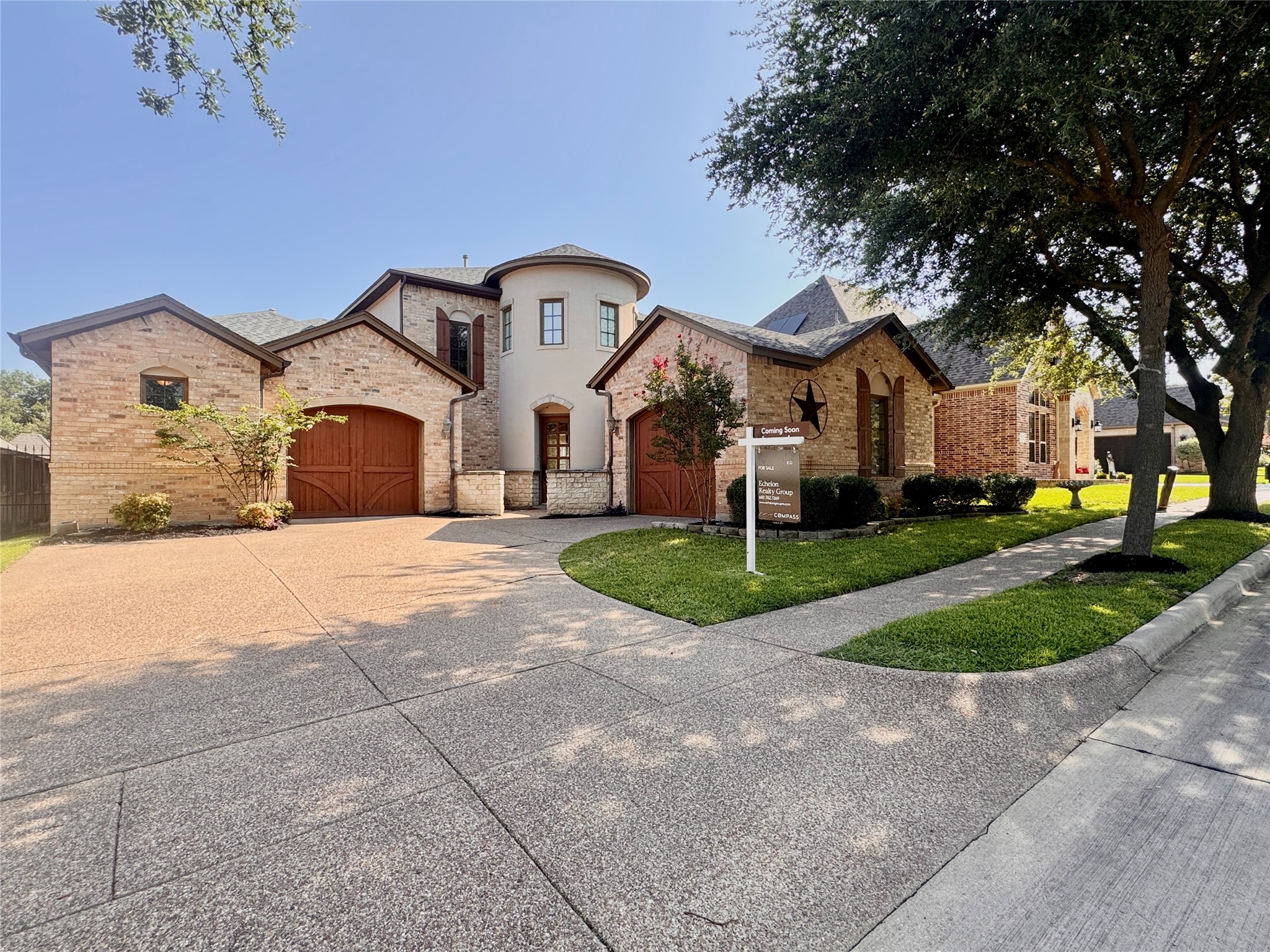 6415 Vintage Lake Drive