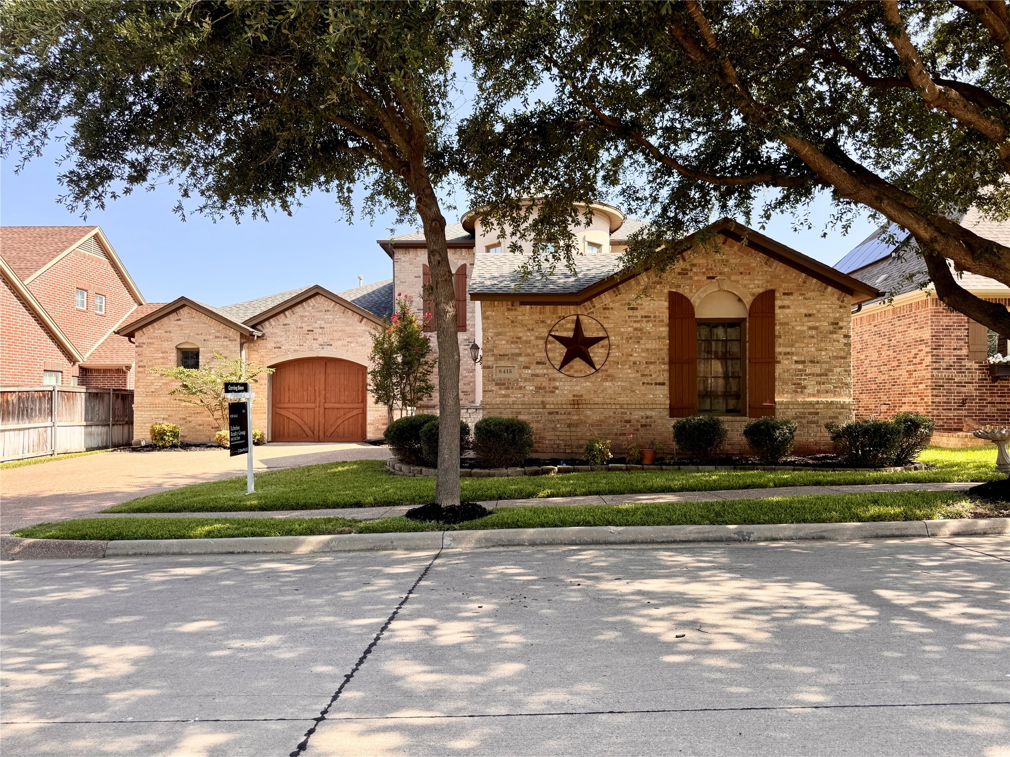 6415 Vintage Lake Drive