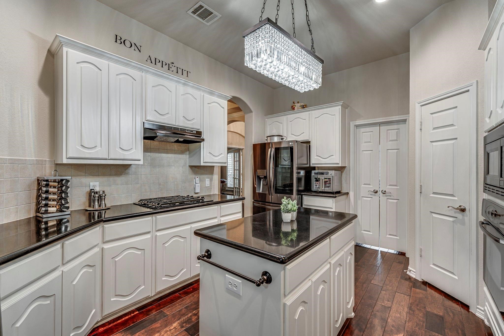 2606 Sandstone Lane