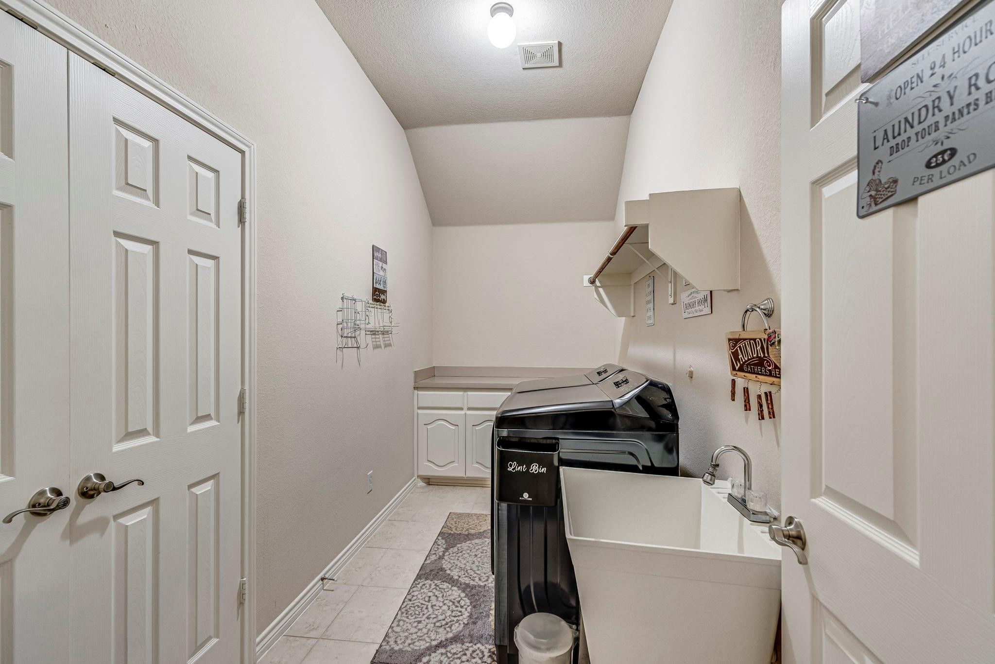 2606 Sandstone Lane