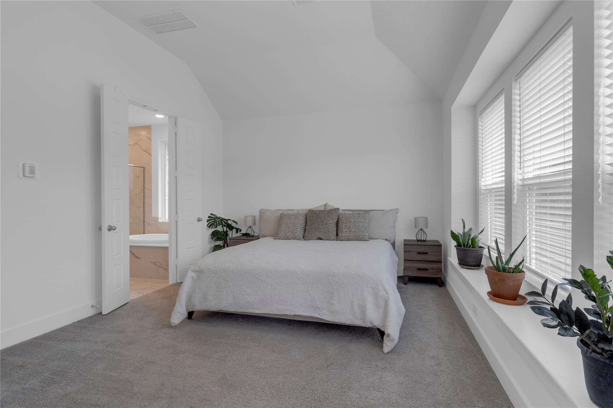 1210 Wainwright Cove