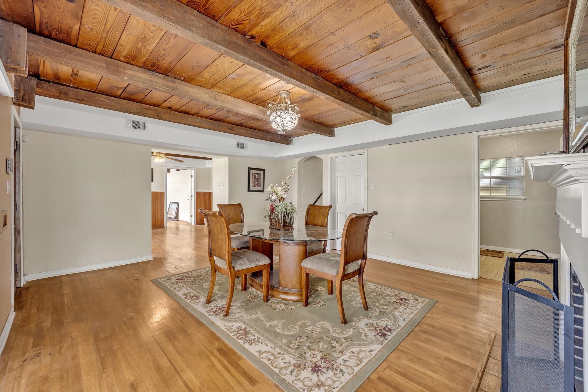 7101 E Lancaster Avenue