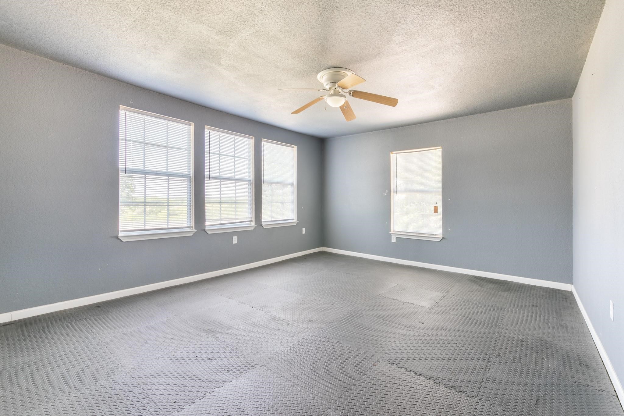 7101 E Lancaster Avenue