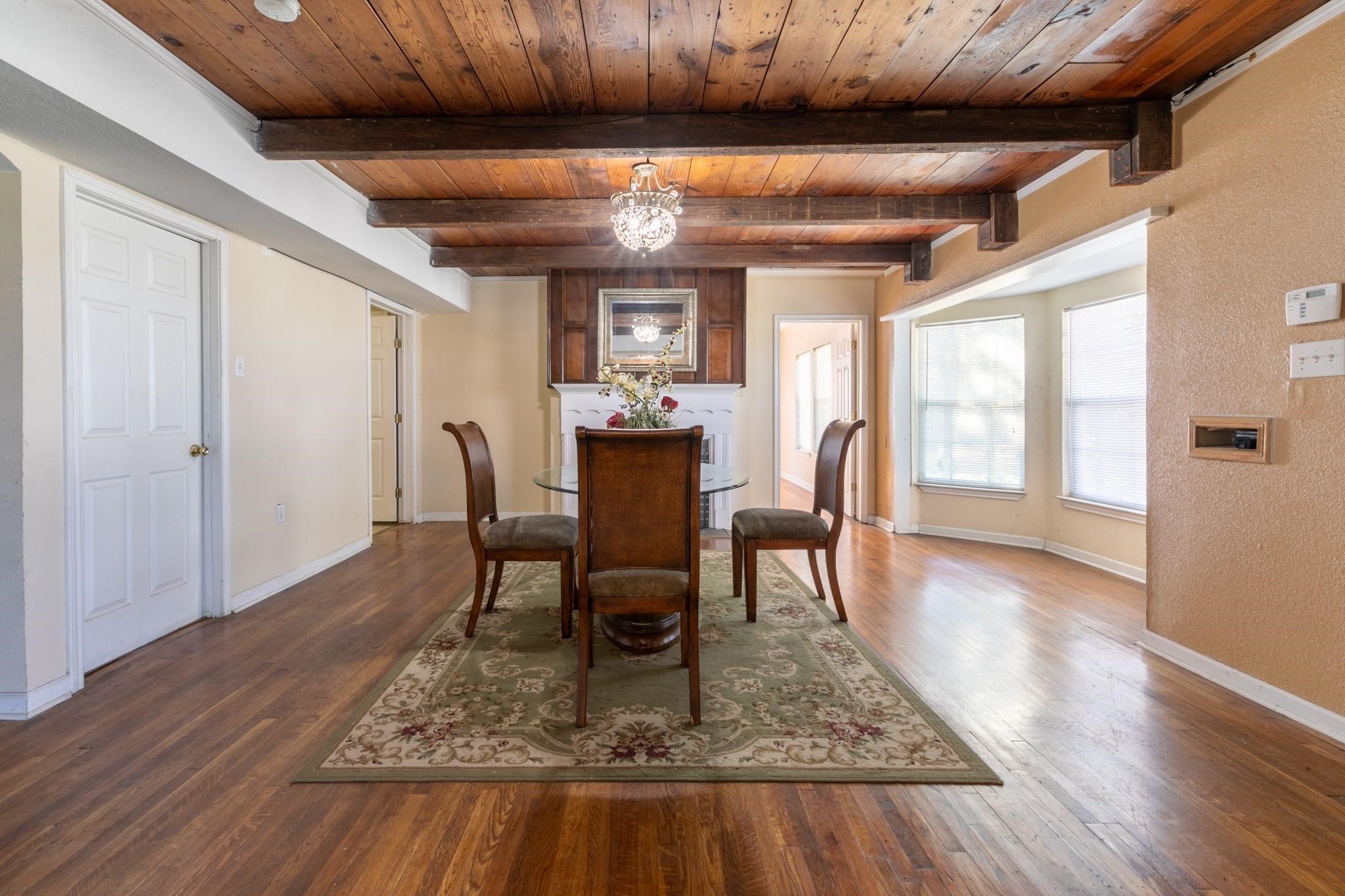 7101 E Lancaster Avenue