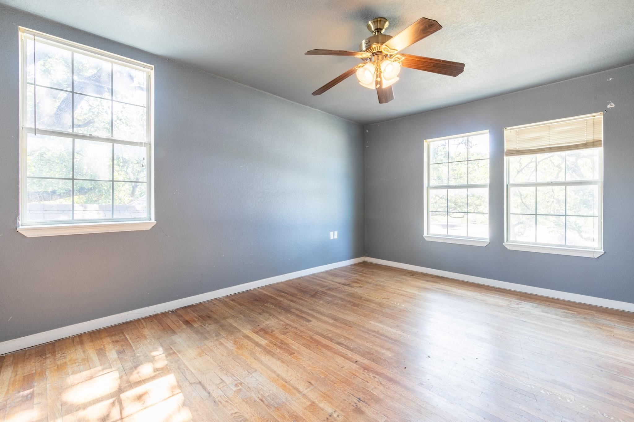 7101 E Lancaster Avenue