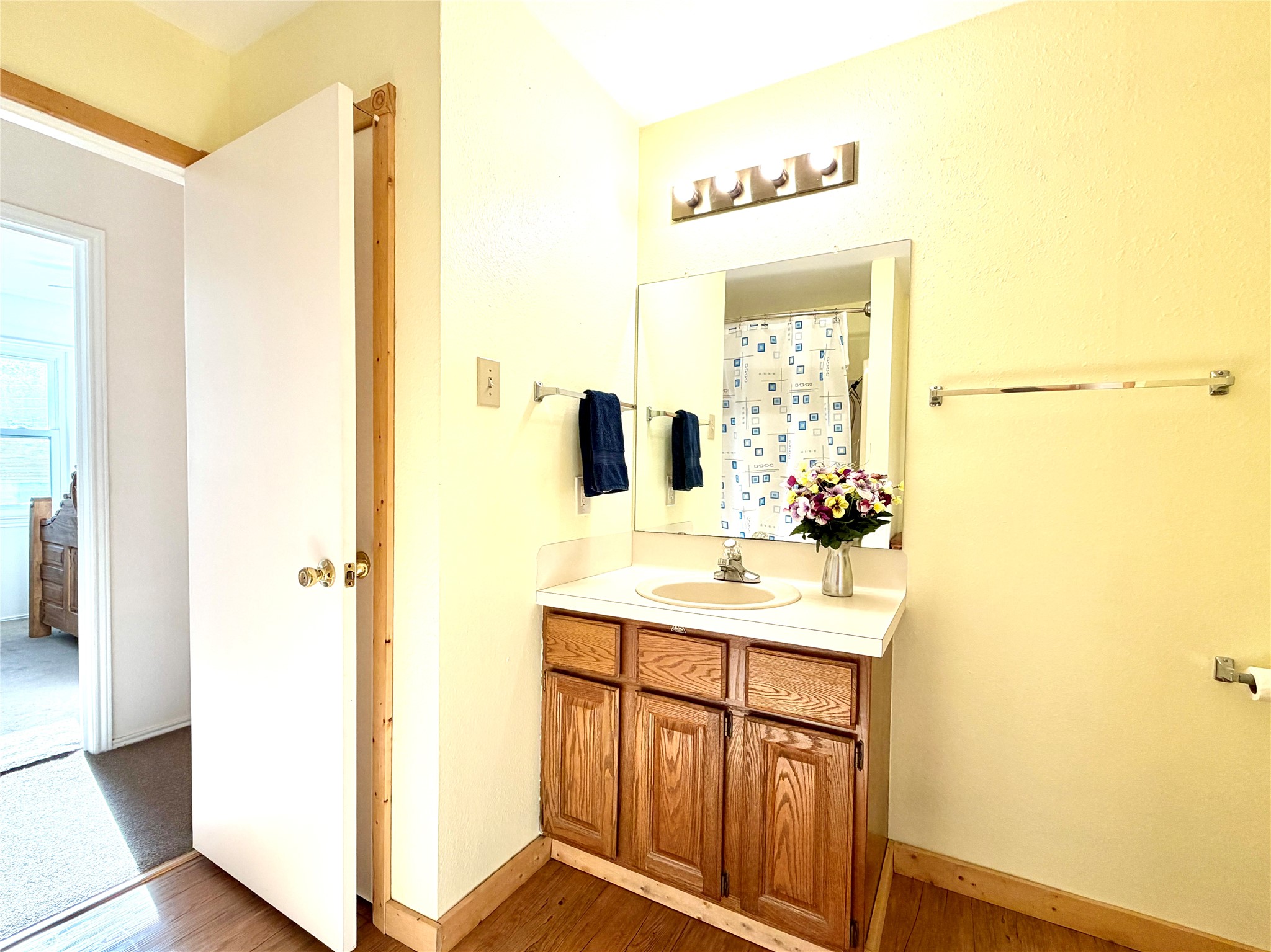 22557 Waterview Circle