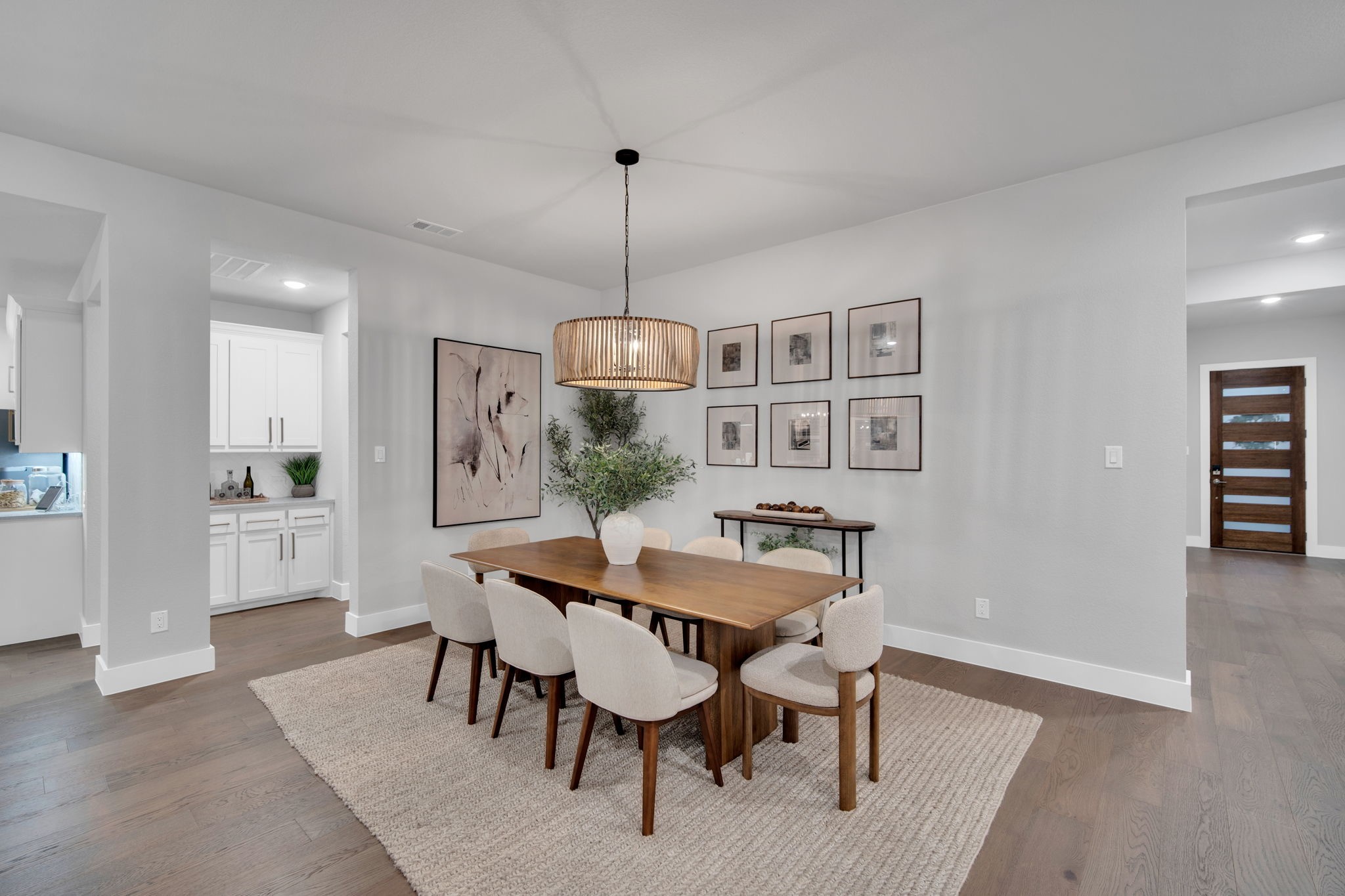 1605 Wintergreen Court