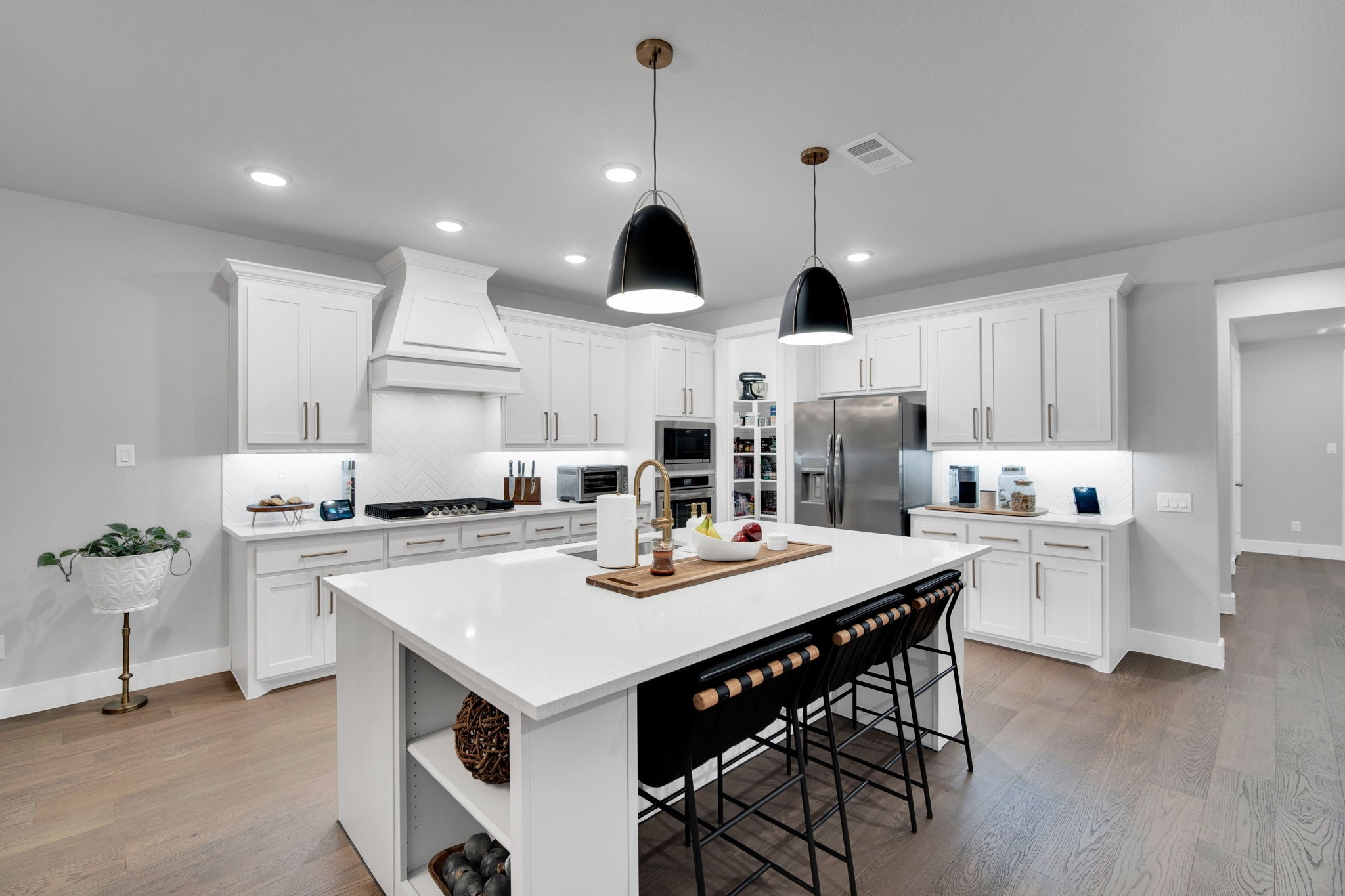 1605 Wintergreen Court