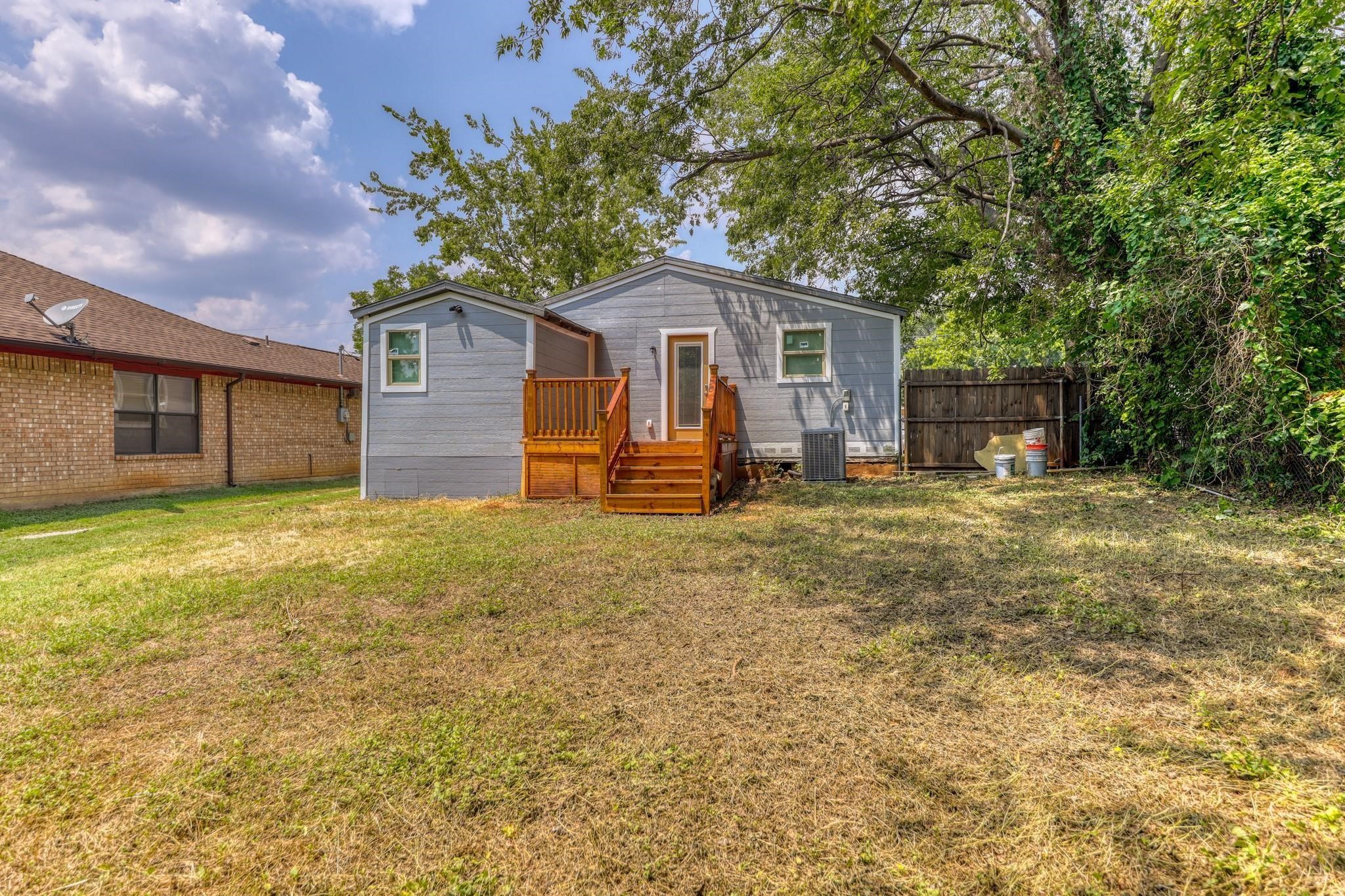 2816 Van Horn Avenue