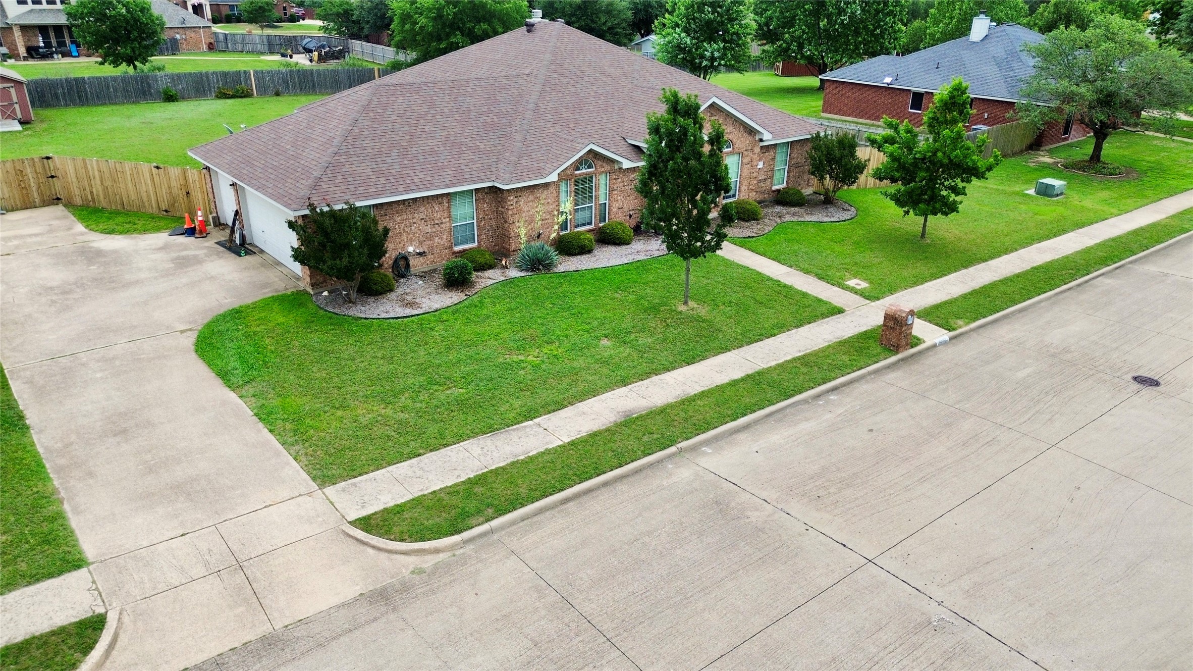 4622 Hunter Ridge Drive