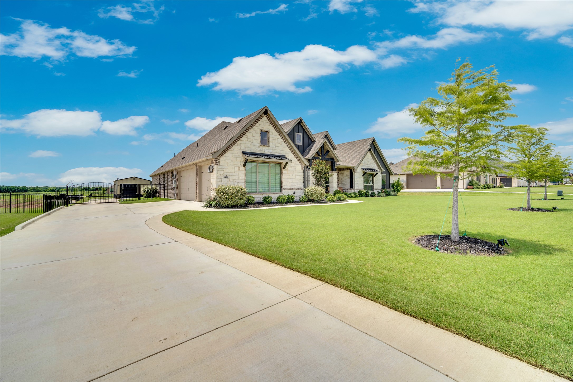 9236 Dove Hollow Road