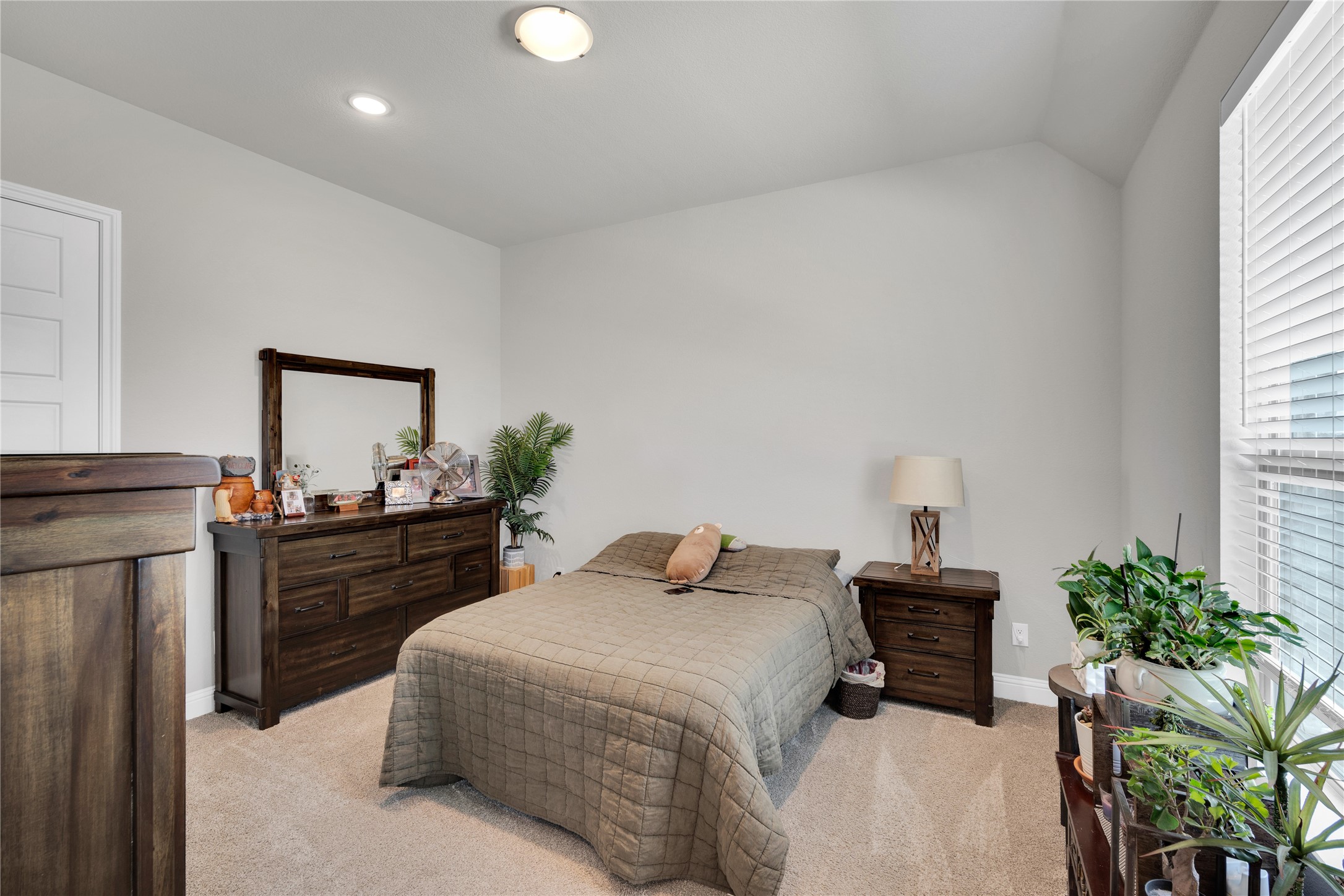 9236 Dove Hollow Road