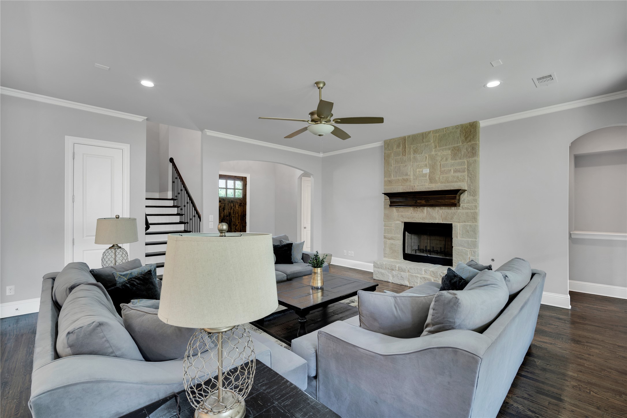 6409 Vintage Lake Drive