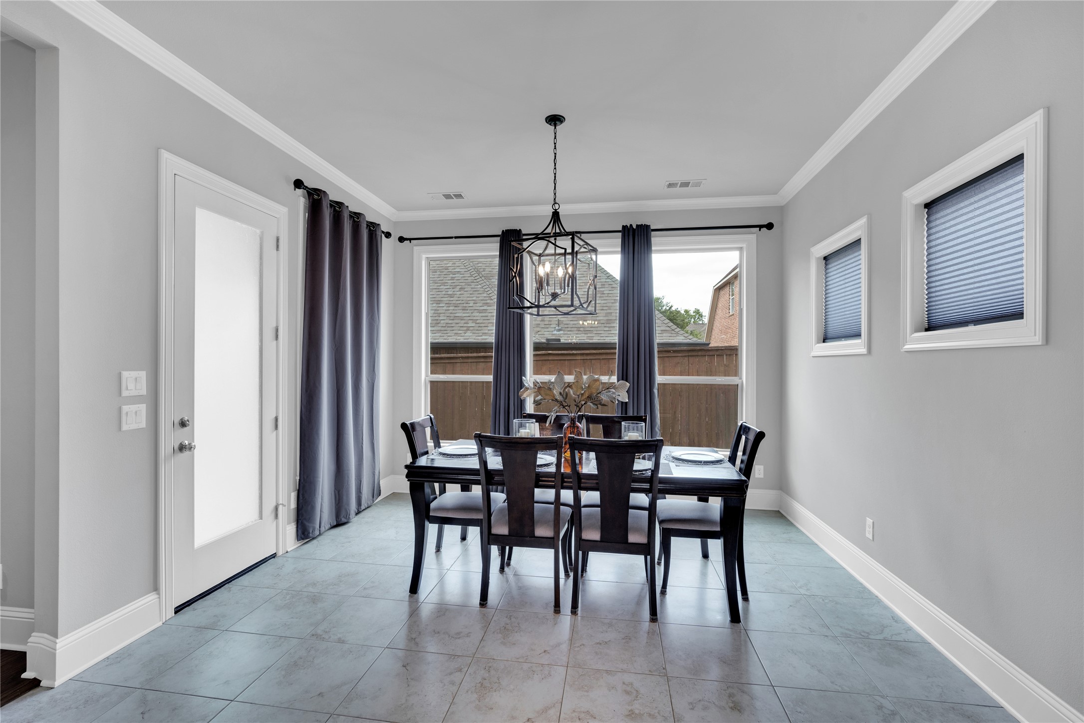 6409 Vintage Lake Drive