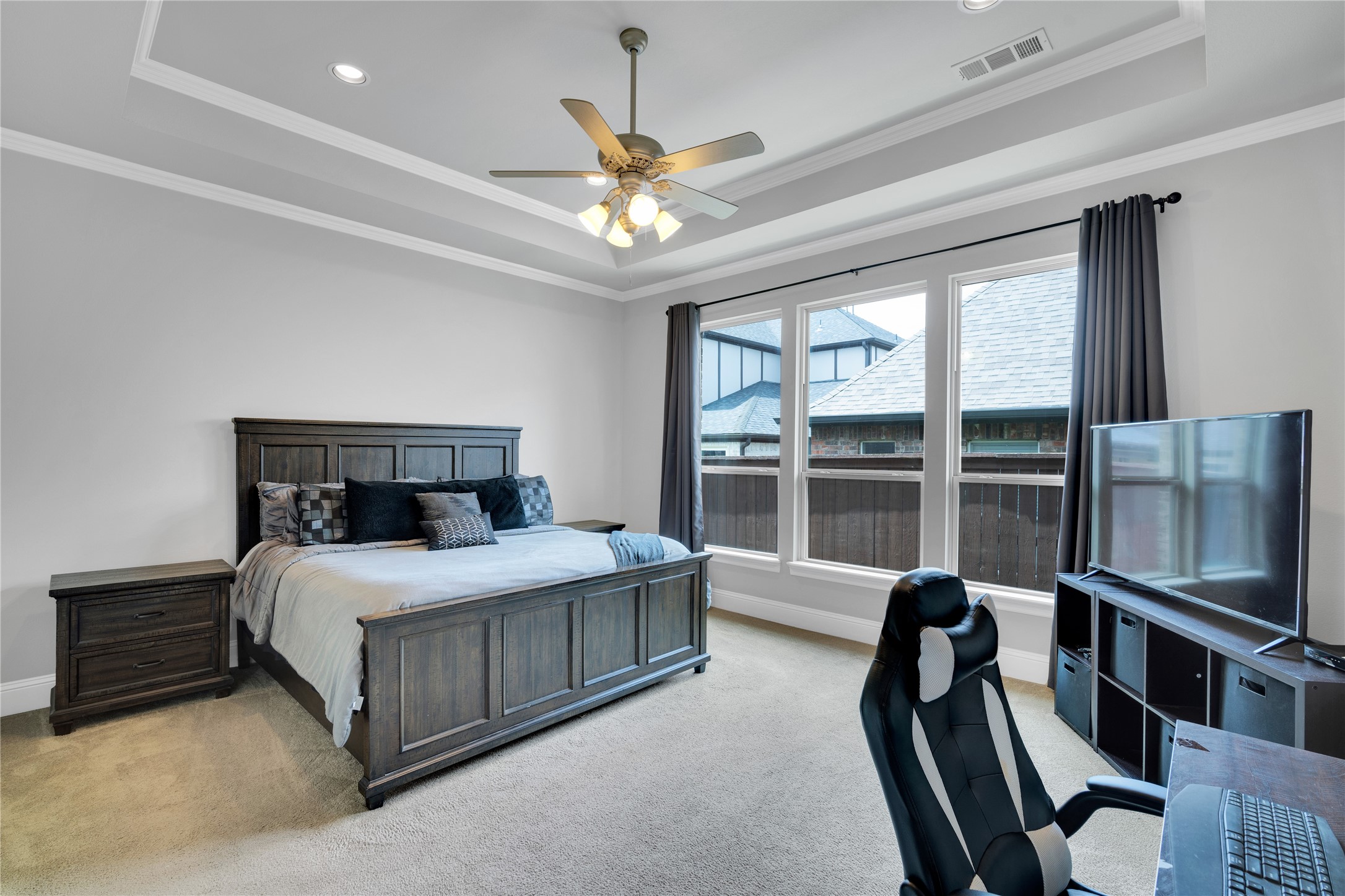 6409 Vintage Lake Drive
