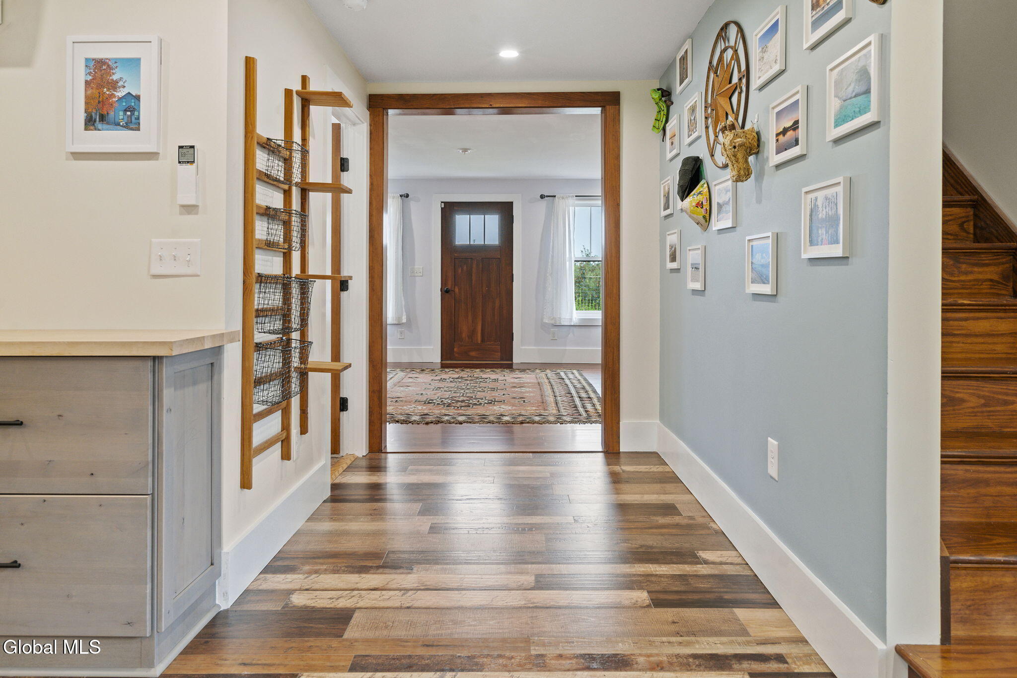 12 Sunset Avenue