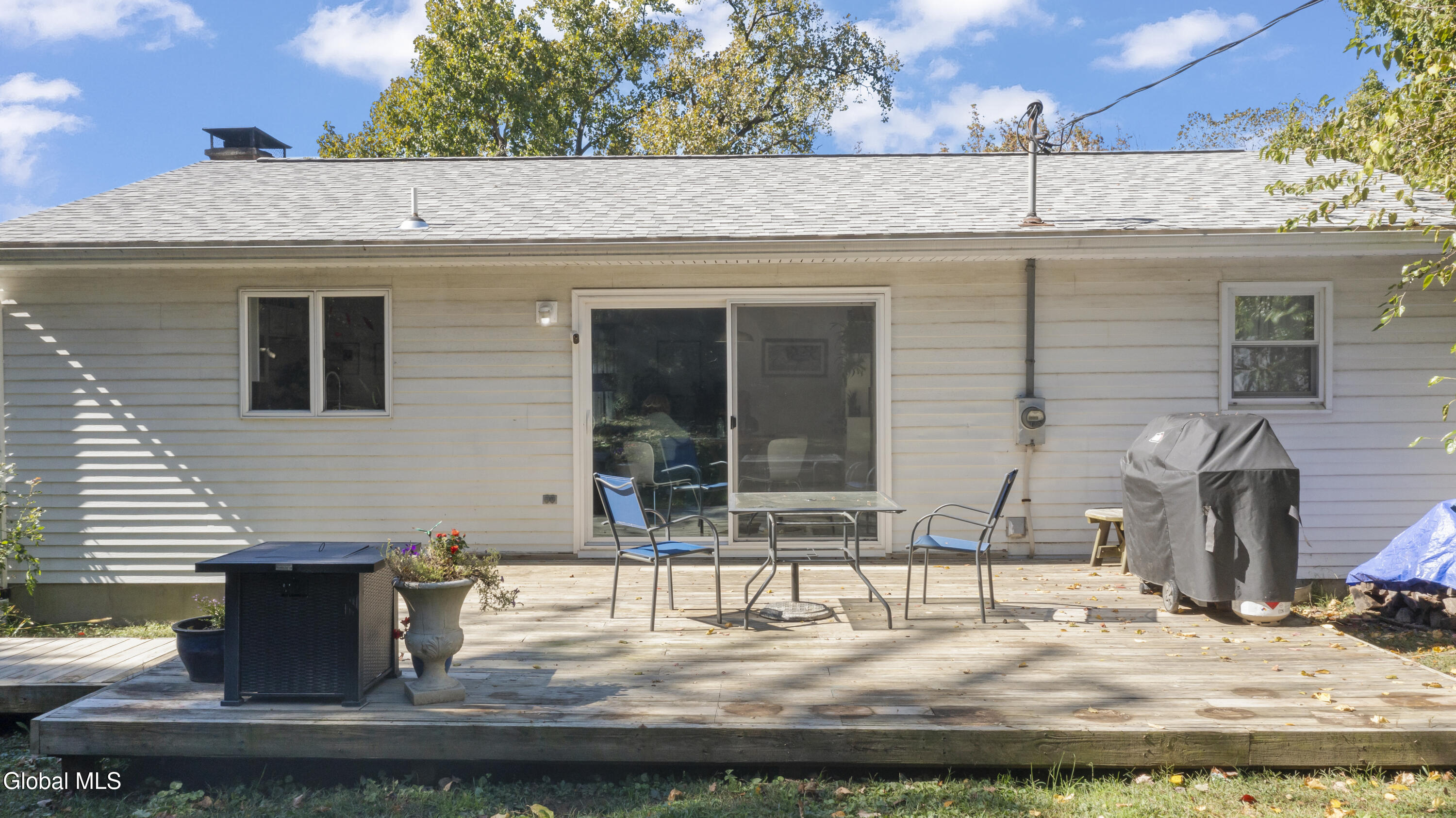 6 Pleasant View Drive