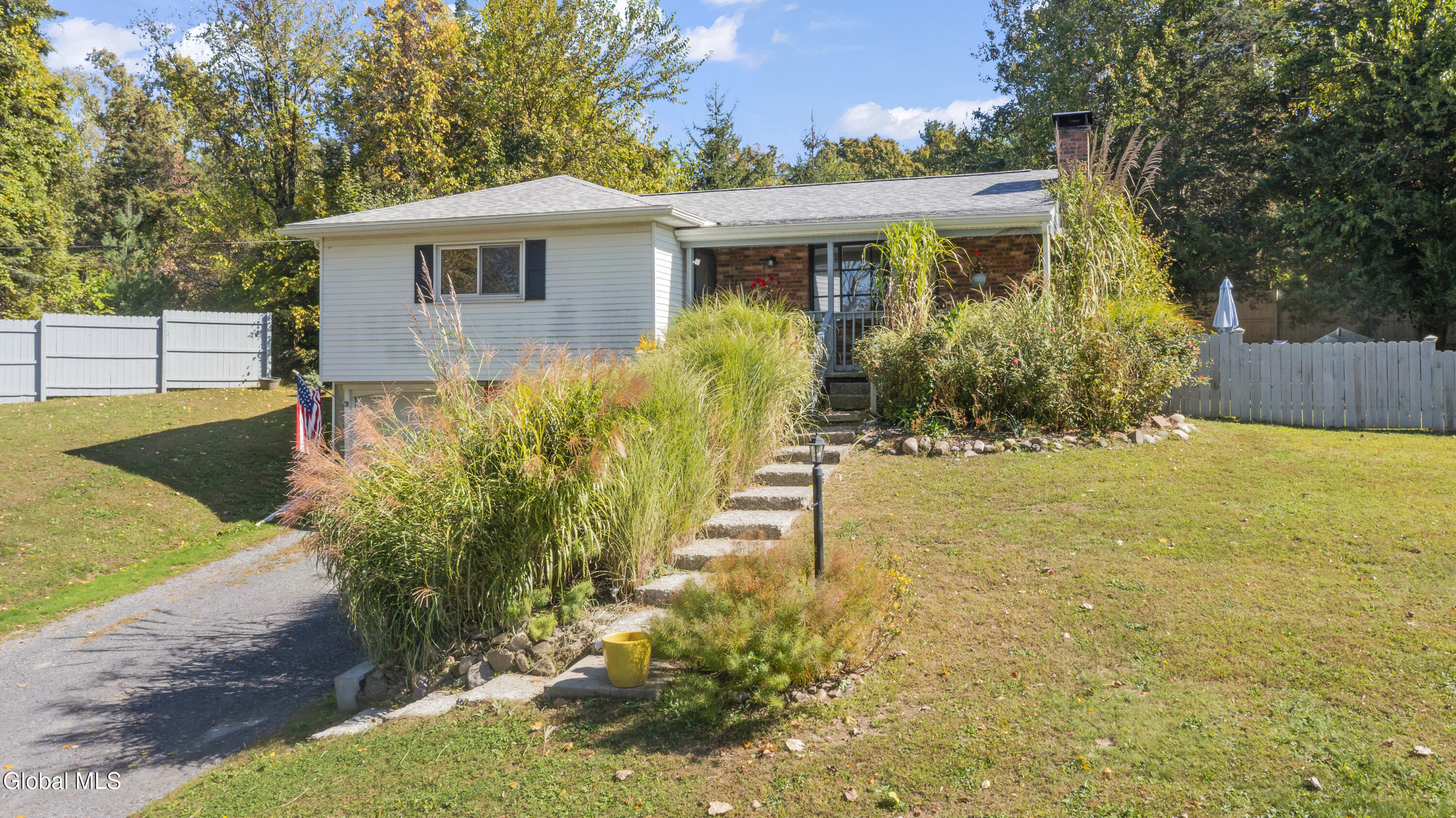 6 Pleasant View Drive