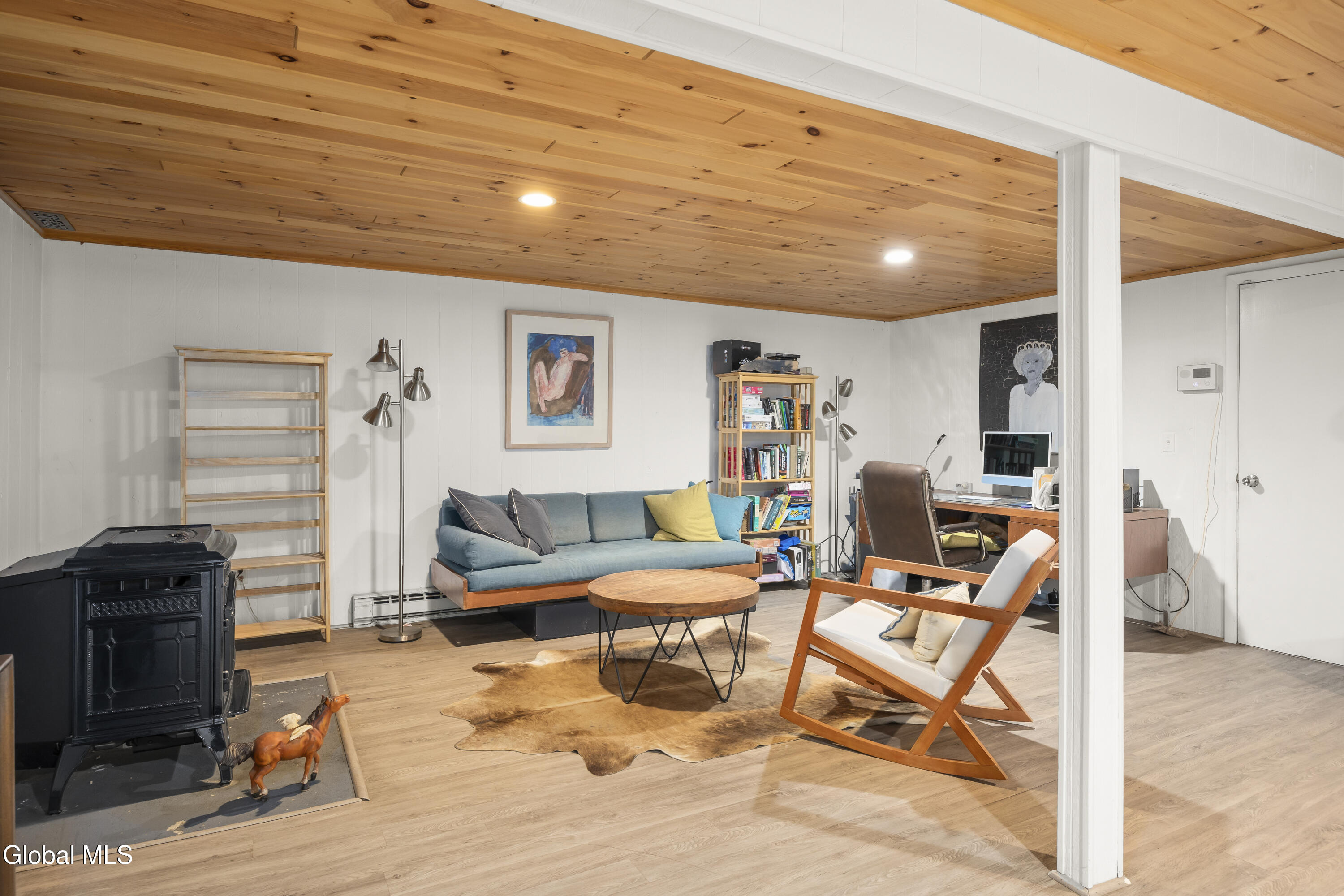 6 Pleasant View Drive