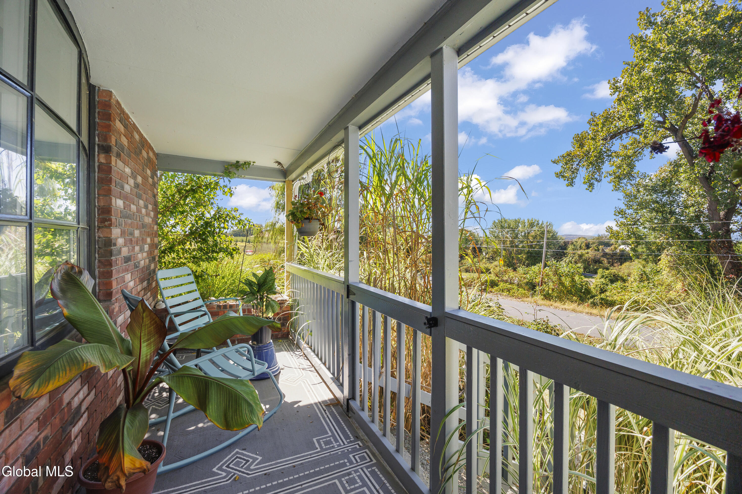 6 Pleasant View Drive