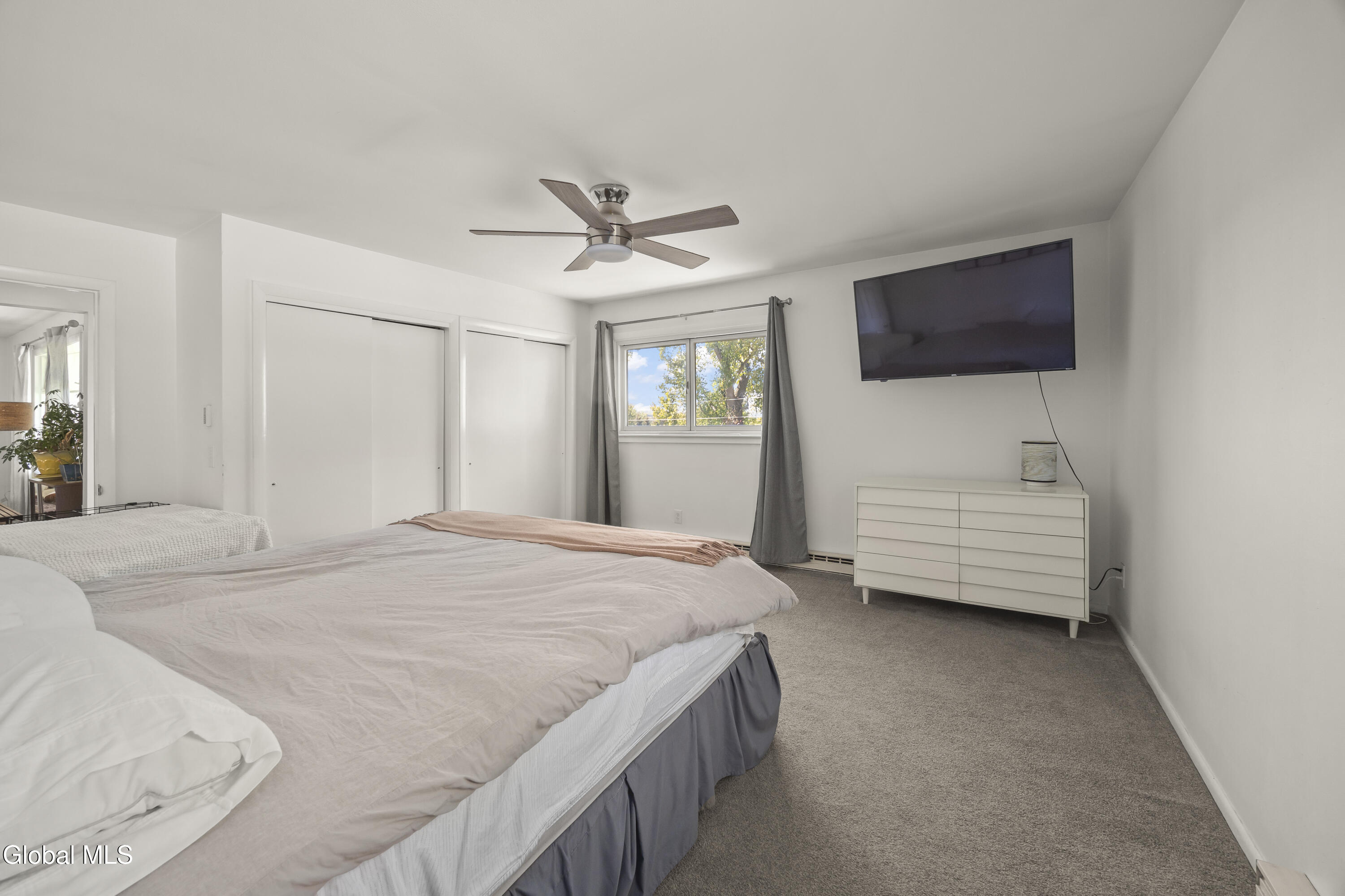 6 Pleasant View Drive