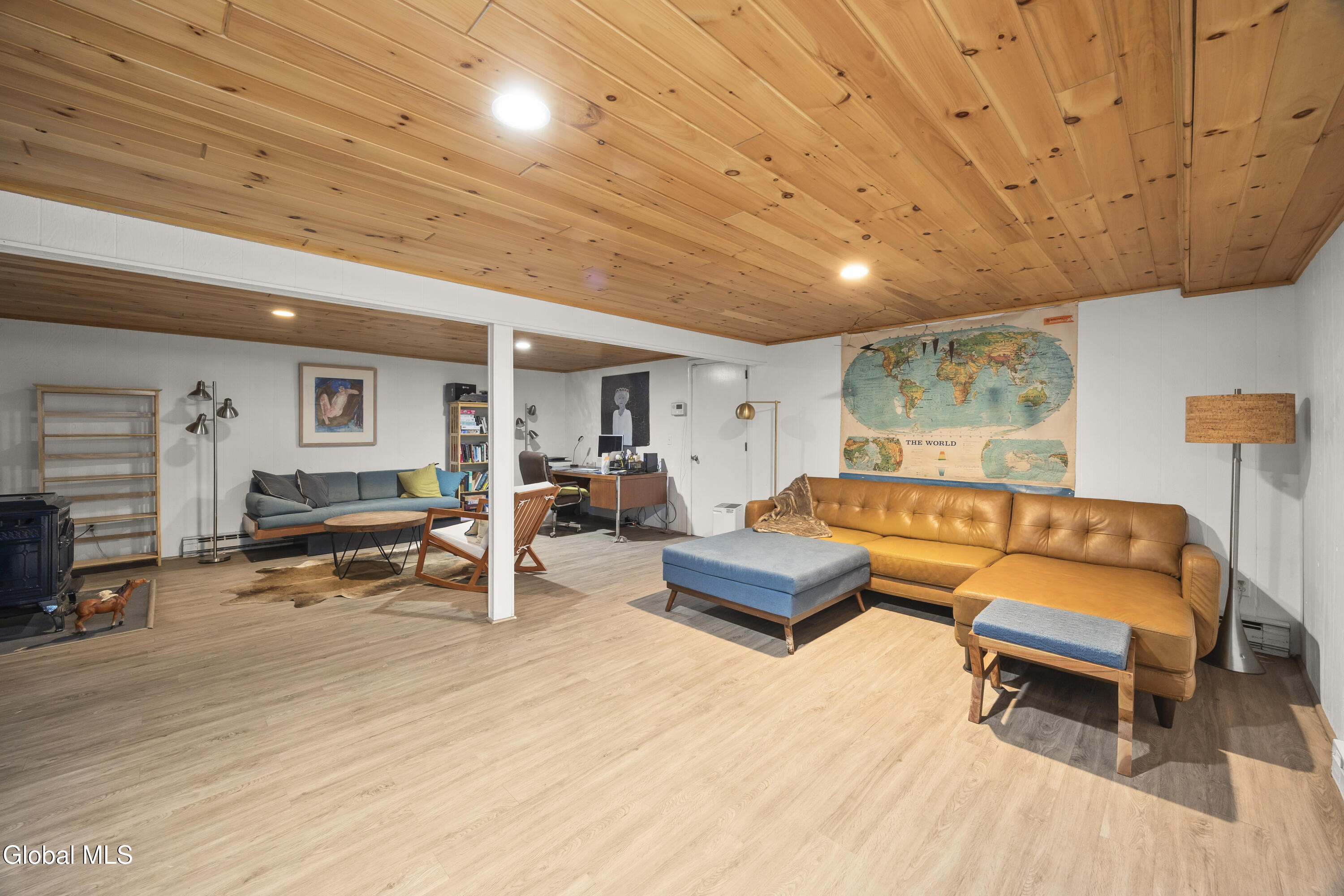 6 Pleasant View Drive