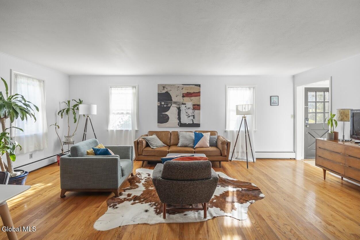 301 Joslen Boulevard