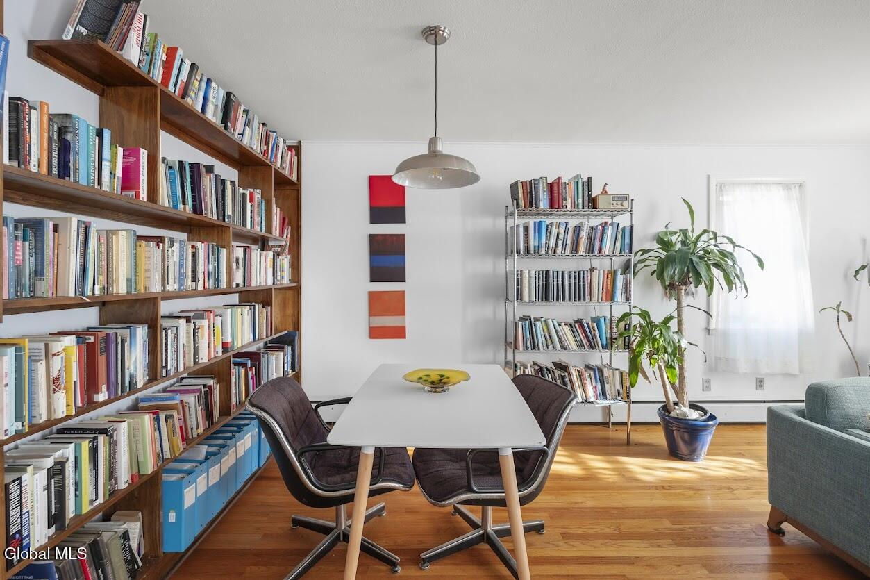 301 Joslen Boulevard