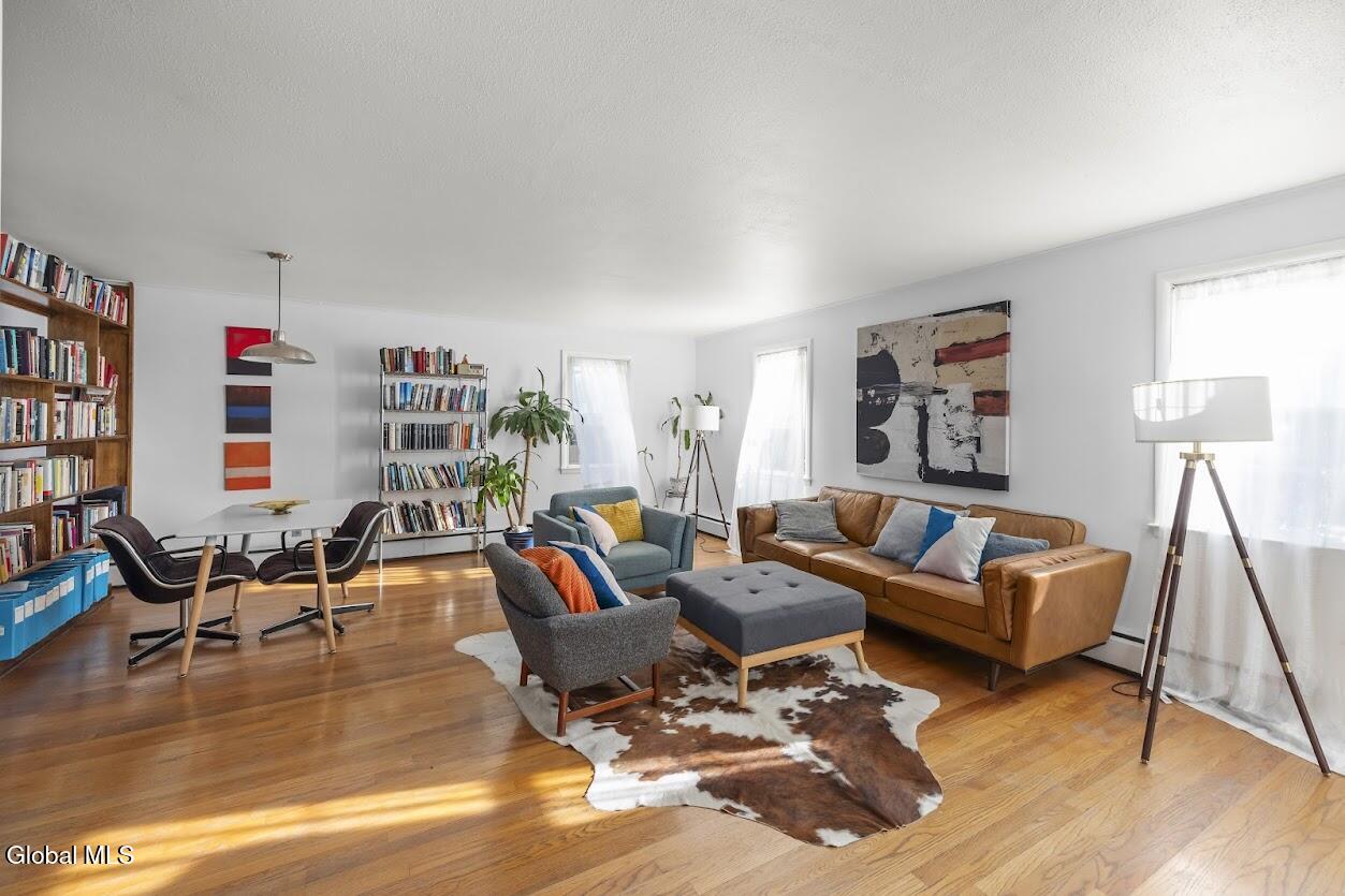 301 Joslen Boulevard