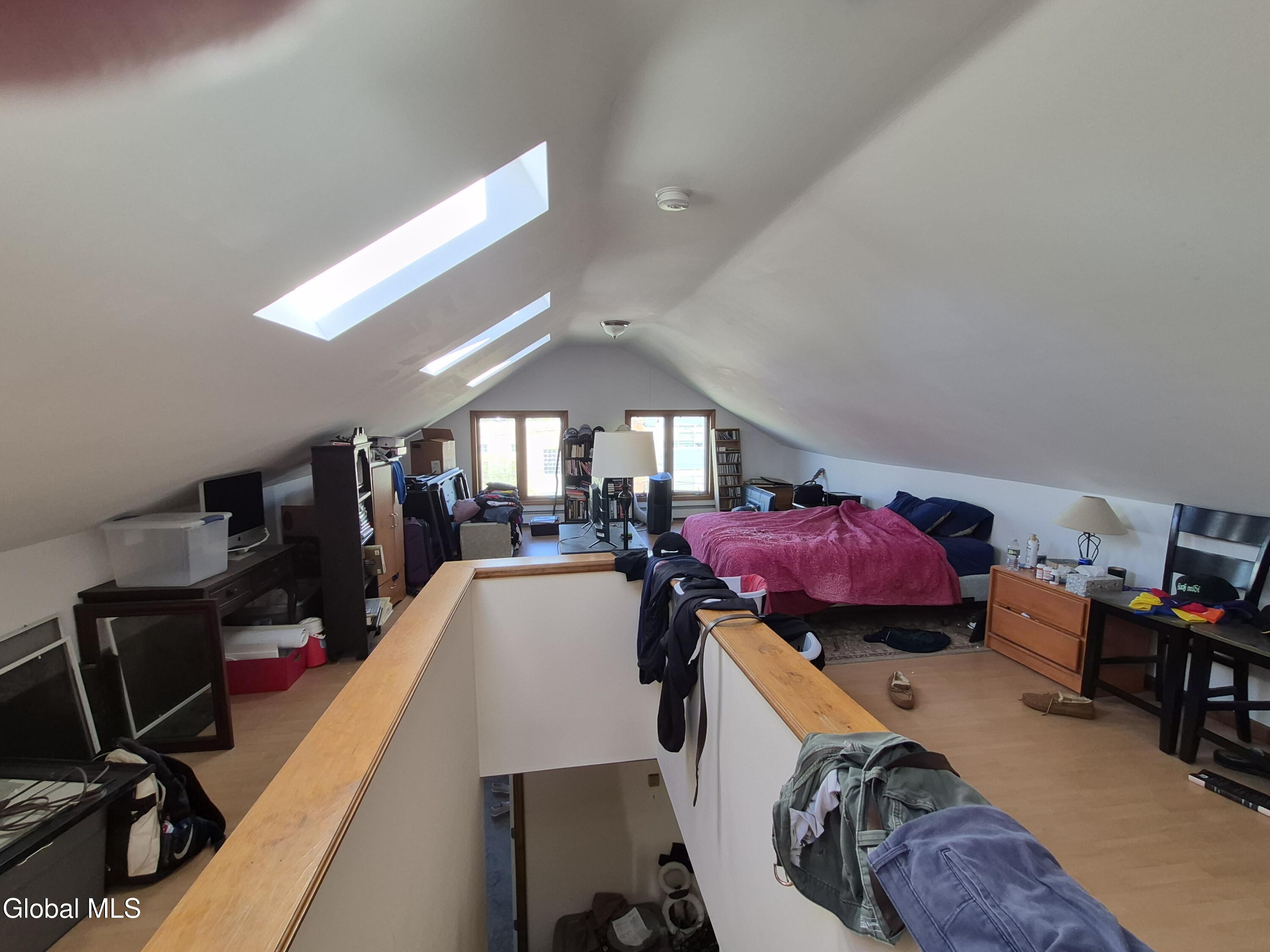 22-24 Campbell Avenue, Castleton-on-Hudson