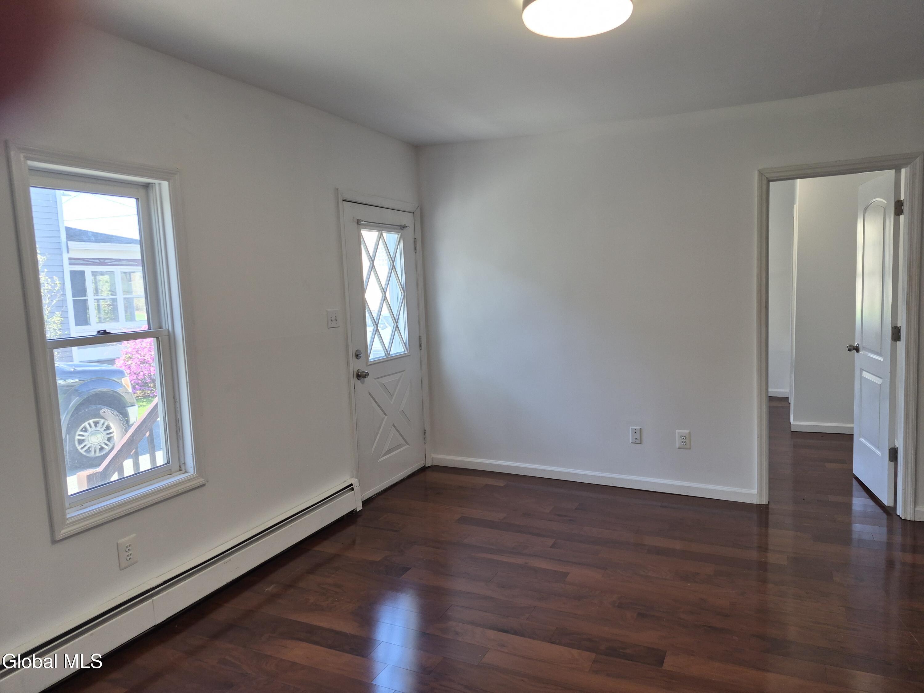 22-24 Campbell Avenue, Castleton-on-Hudson