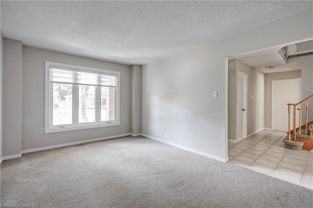 265 Mississaga Street