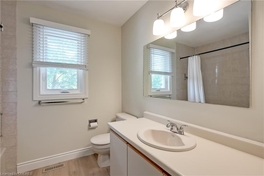 265 Mississaga Street
