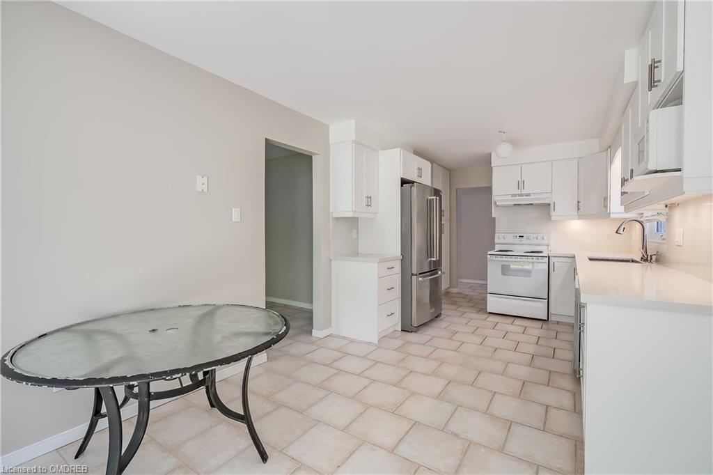 265 Mississaga Street