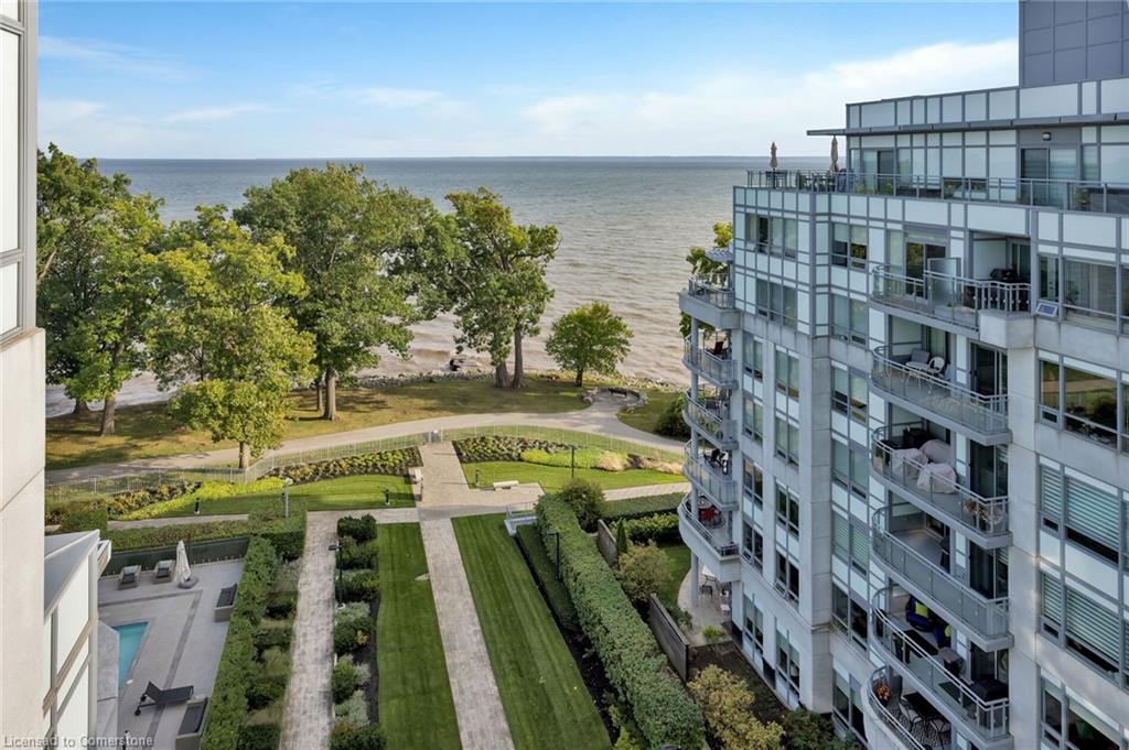 815-3500 Lakeshore Road W Unit: 815