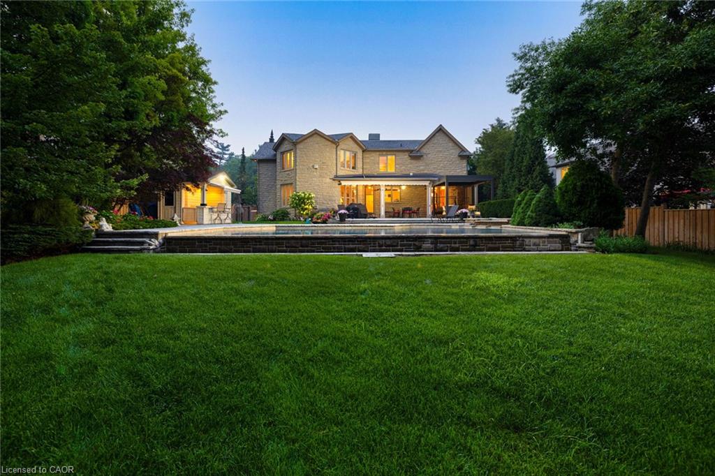 70 Shorewood Place