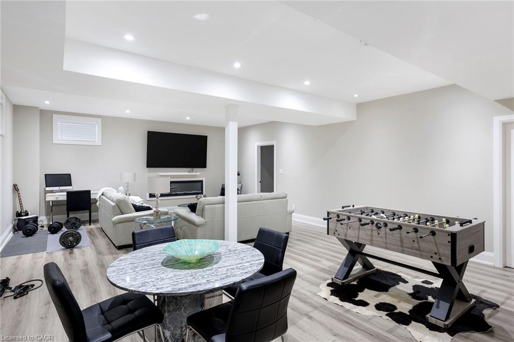 175 Burloak Drive W