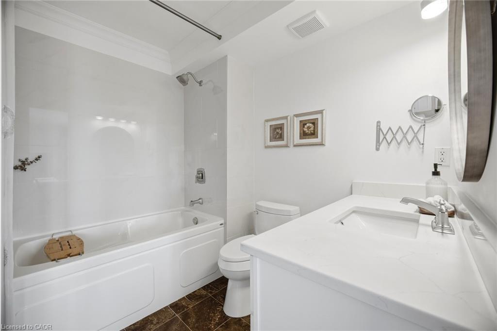 1001-1201 North Shore Boulevard E Unit: 1001