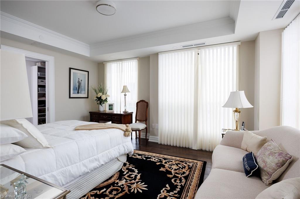 1802-2060 Lakeshore Road Unit: 1802