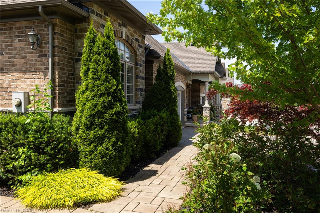 26-3353 Liptay Avenue Unit: 26