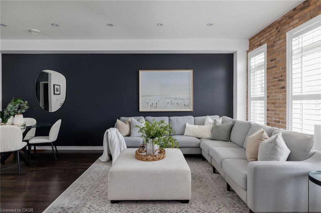 20-4823 Thomas Alton Boulevard Unit: 20