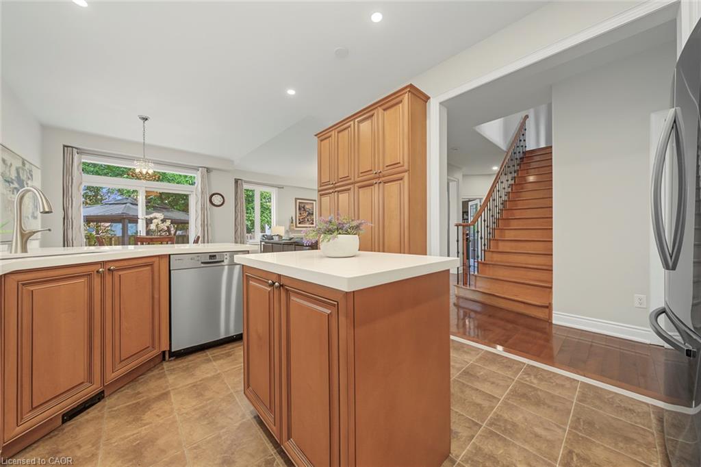 3368 Raspberry Bush Trail