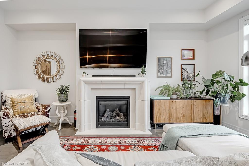 210 Dorval Drive