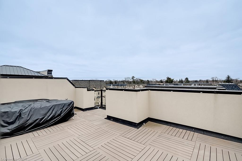 210 Dorval Drive