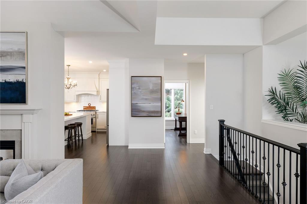 32 Parkshore Place