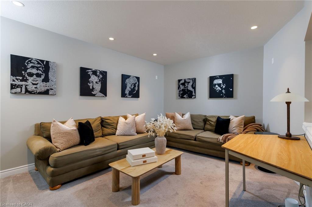 2261 Grouse Lane