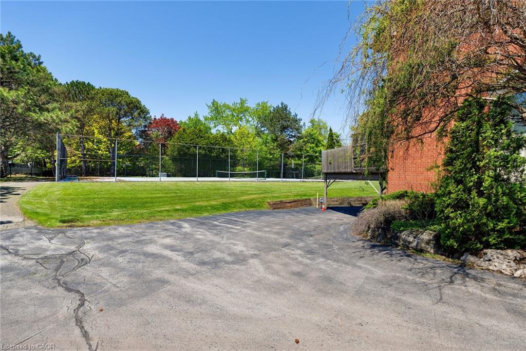 68 Tradewind Drive