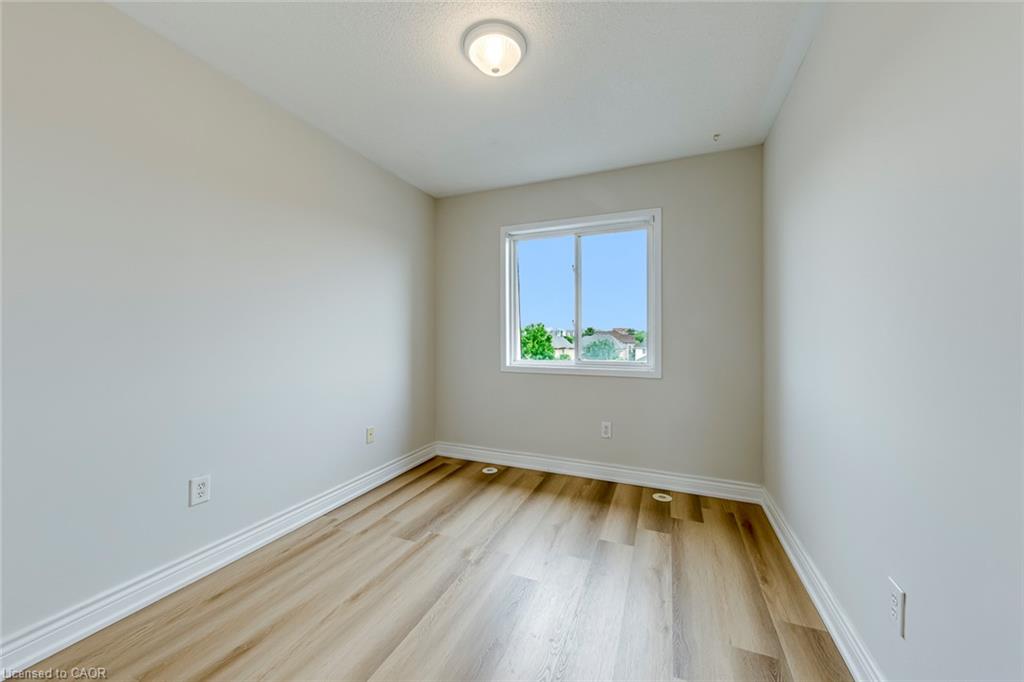 2418 Adamvale Crescent