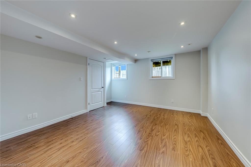2418 Adamvale Crescent