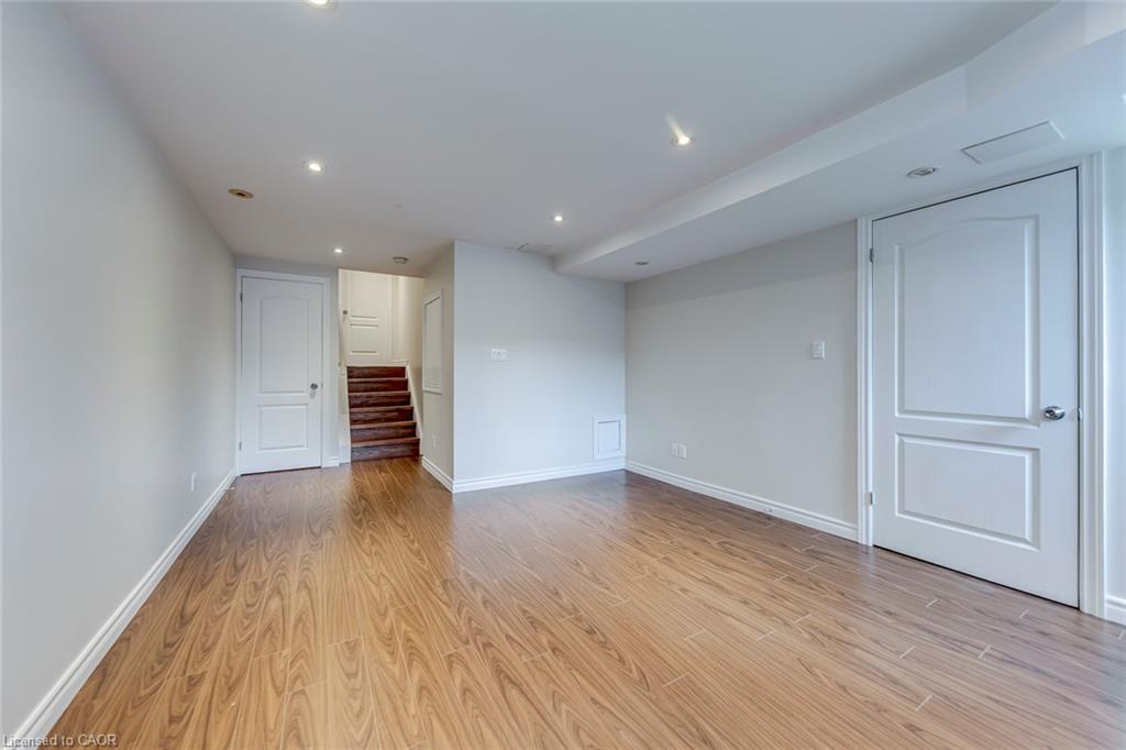 2418 Adamvale Crescent